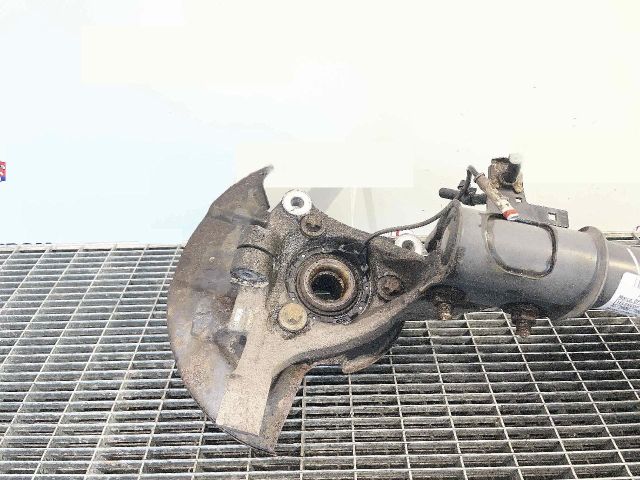 bontott OPEL VECTRA C Jobb első Csonkállvány