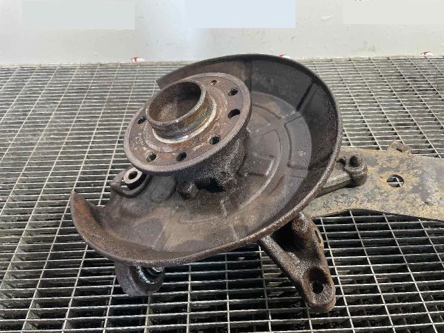 bontott OPEL VECTRA C Jobb hátsó Csonkállvány