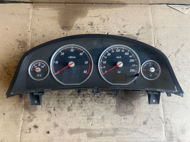 bontott OPEL VECTRA C Kilométeróra