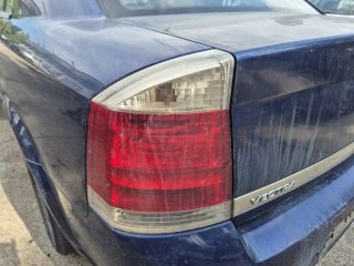 bontott OPEL VECTRA C Komplett Homlokfal (Részeivel)