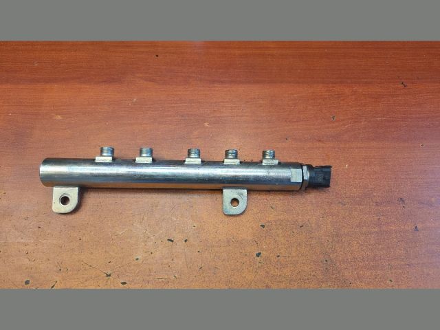 bontott OPEL VECTRA C Közösnyomócső