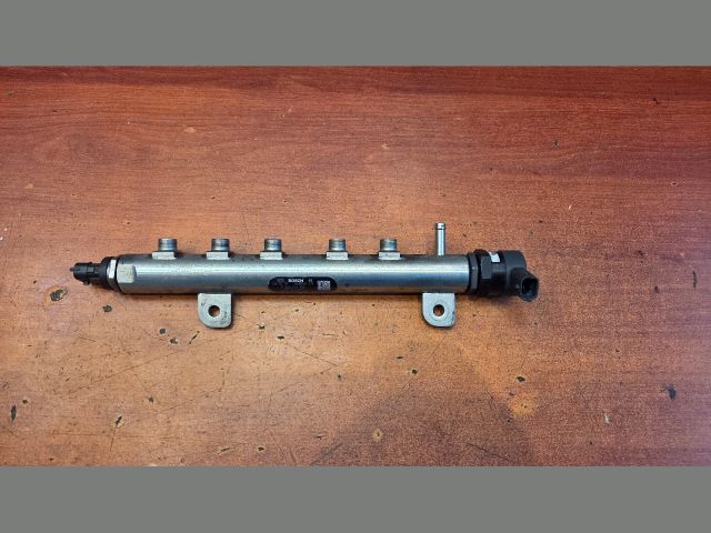 bontott OPEL VECTRA C Közösnyomócső