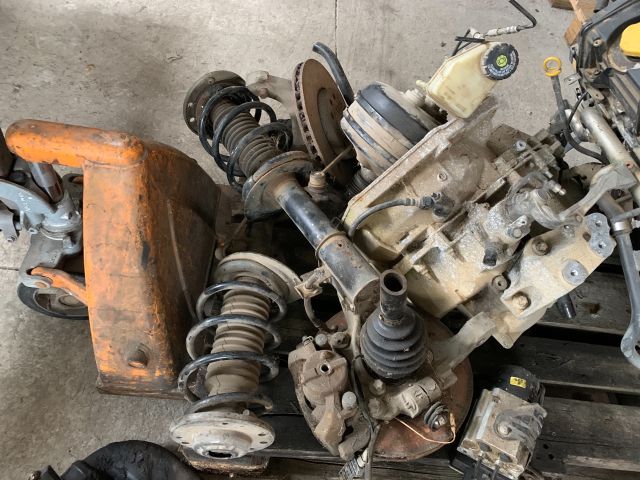 bontott OPEL VECTRA C Motor (Fűzött blokk hengerfejjel)