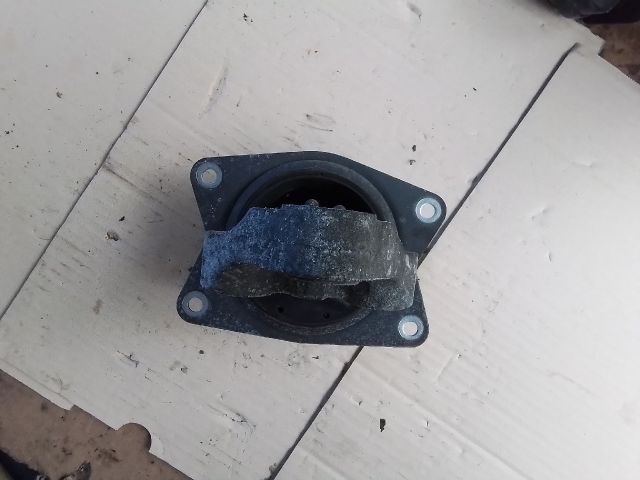 bontott OPEL VECTRA C Motor Tartó Bak (Fém)