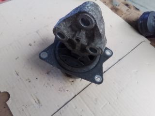 bontott OPEL VECTRA C Motor Tartó Bak (Fém)