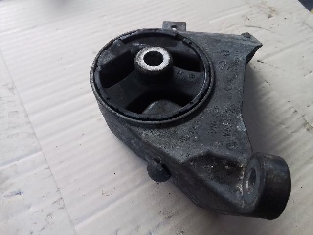 bontott OPEL VECTRA C Motor Tartó Bak (Fém)