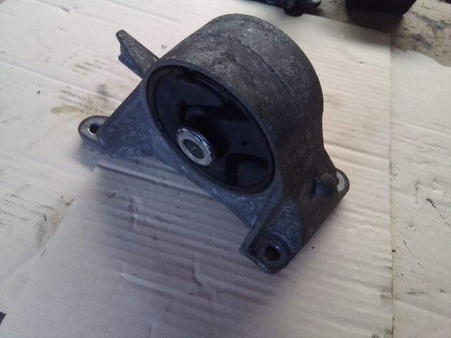 bontott OPEL VECTRA C Motor Tartó Bak (Fém)