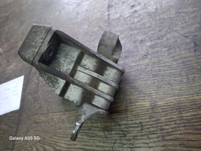 bontott OPEL VECTRA C Motor Tartó Bak (Fém)