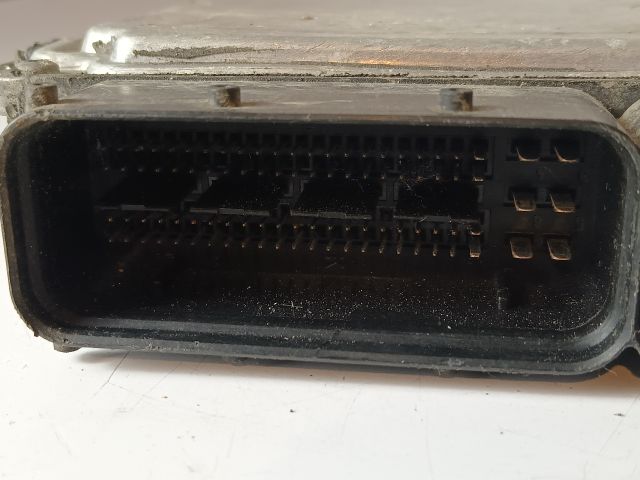 bontott OPEL VECTRA C Motorvezérlő