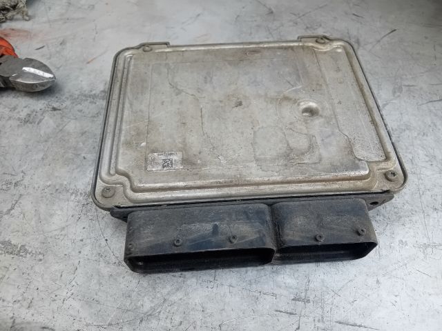 bontott OPEL VECTRA C Motorvezérlő