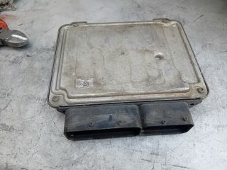 bontott OPEL VECTRA C Motorvezérlő