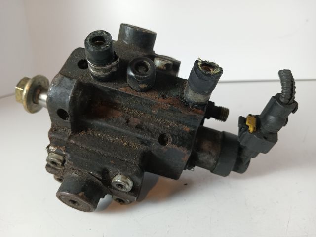 bontott OPEL VECTRA C Nagynyomású Szivattyú