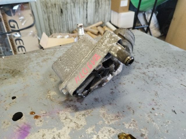 bontott OPEL VECTRA C Olajhűtő