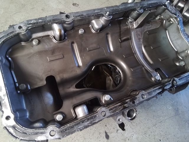 bontott OPEL VECTRA C Olajteknő