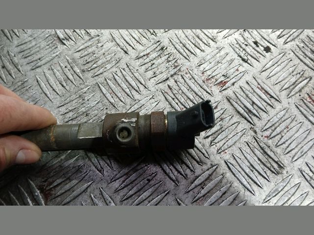 bontott OPEL VECTRA C Porlasztó (1 db)