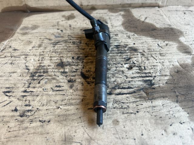 bontott OPEL VECTRA C Porlasztó (1 db)