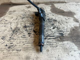 bontott OPEL VECTRA C Porlasztó (1 db)