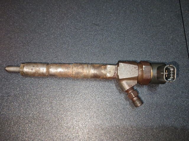 bontott OPEL VECTRA C Porlasztó (1 db)