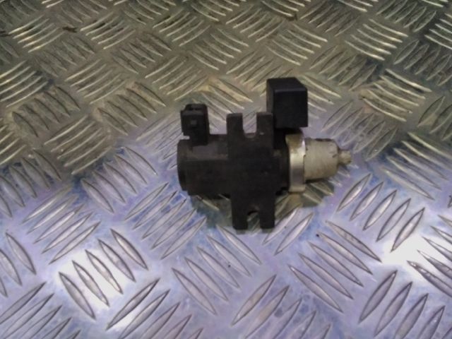 bontott OPEL VECTRA C Turbó Vákum Szelep