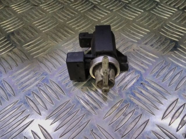 bontott OPEL VECTRA C Turbó Vákum Szelep