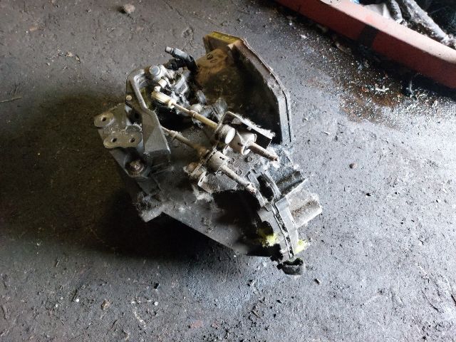 bontott OPEL VECTRA C Váltó (Mechanikus)