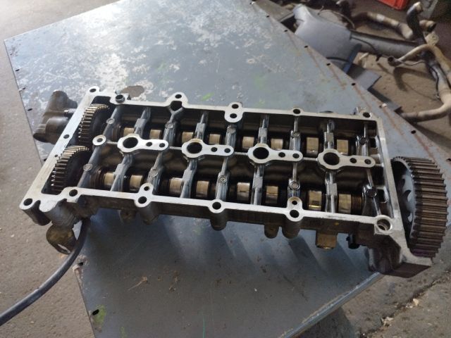 bontott OPEL VECTRA C Vezérműtengely Házzal