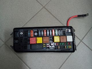 bontott OPEL VECTRA C Biztosítéktábla Motortér