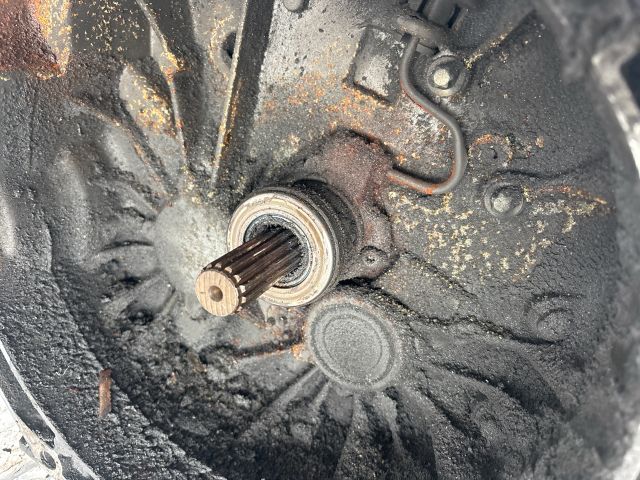 bontott OPEL VECTRA C Váltó (Mechanikus)