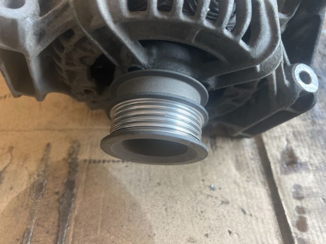 bontott OPEL VECTRA C Generátor