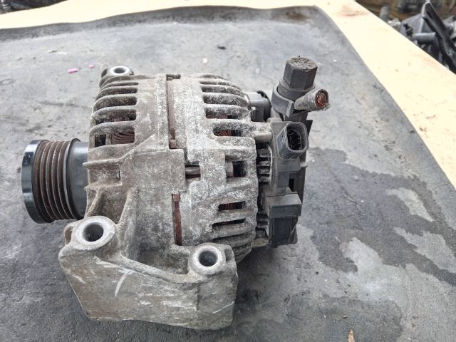 bontott OPEL VECTRA C Generátor