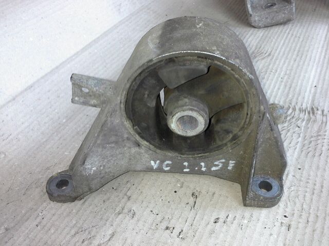 bontott OPEL VECTRA C Motor Tartó Bak (Pozíciófüggetlen)