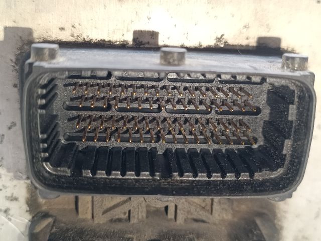 bontott OPEL VECTRA C Motorvezérlő