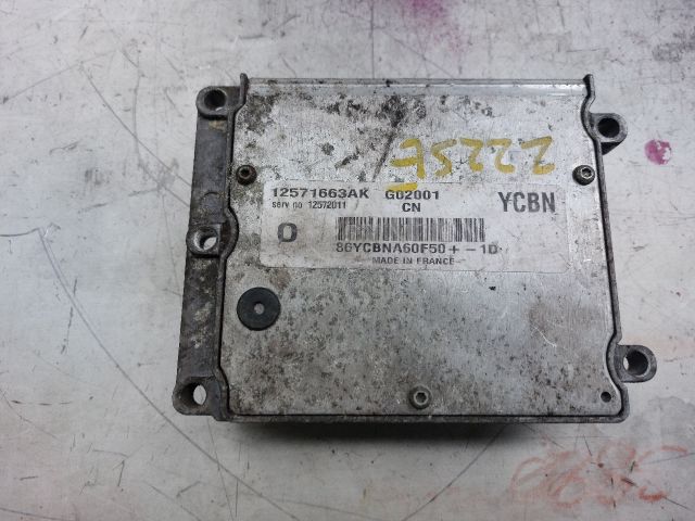 bontott OPEL VECTRA C Motorvezérlő