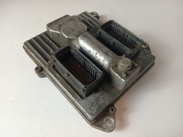 bontott OPEL VECTRA C Motorvezérlő