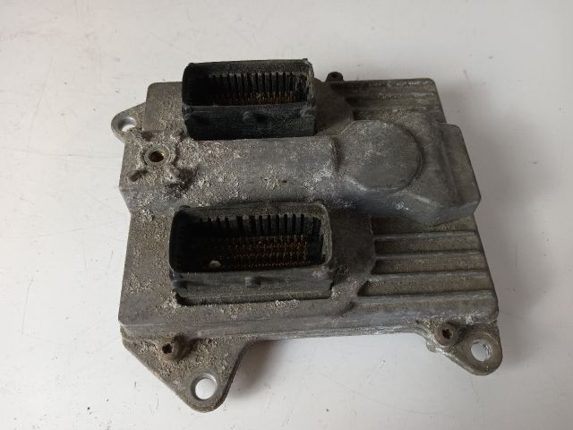 bontott OPEL VECTRA C Motorvezérlő