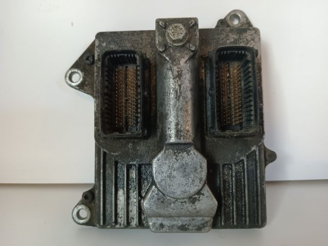 bontott OPEL VECTRA C Motorvezérlő