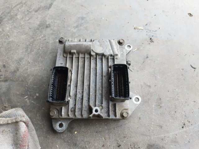 bontott OPEL VECTRA C Motorvezérlő