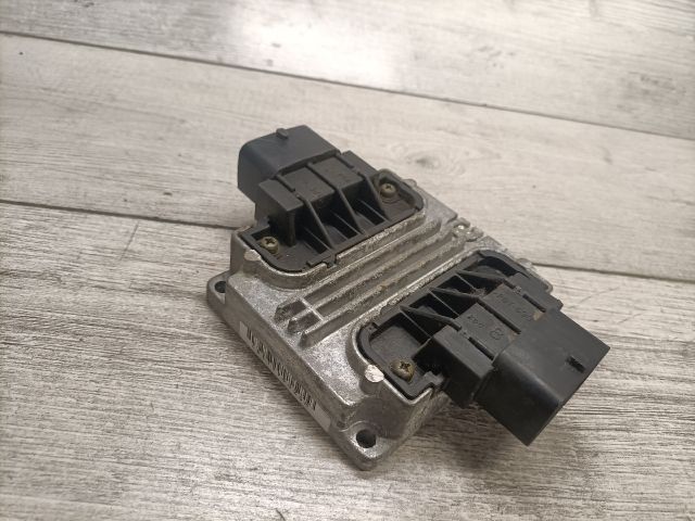 bontott OPEL VECTRA C Adagoló Elektronika