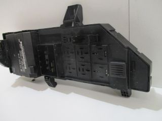 bontott OPEL VECTRA C Biztosítéktábla Motortér