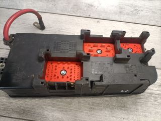 bontott OPEL VECTRA C Biztosítéktábla Motortér