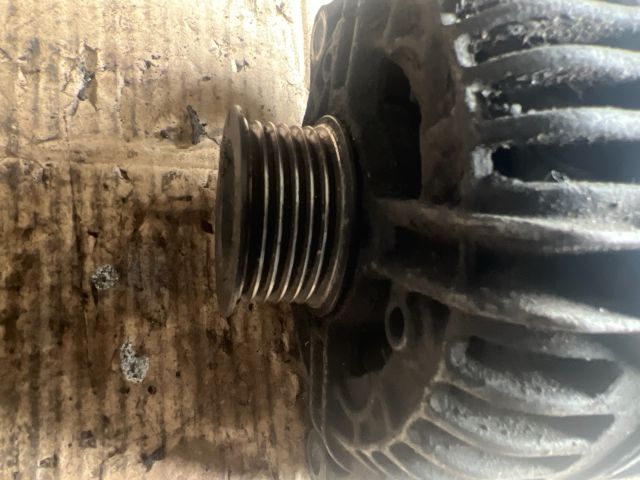 bontott OPEL VECTRA C Generátor