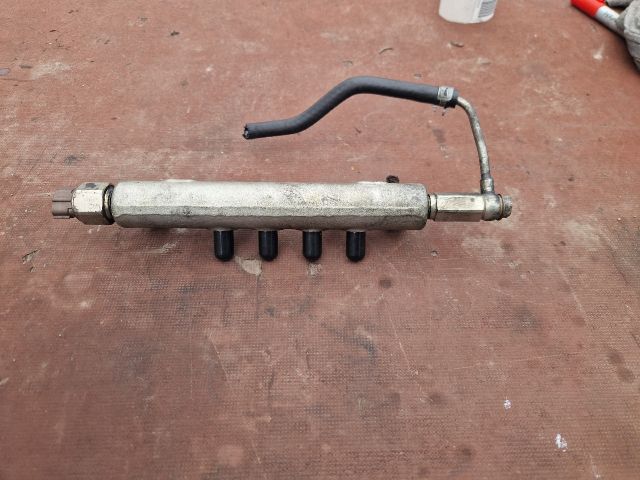 bontott OPEL VECTRA C Közösnyomócső