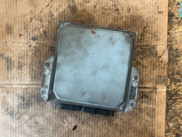 bontott OPEL VECTRA C Motorvezérlő