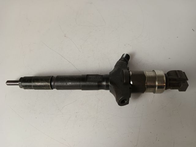 bontott OPEL VECTRA C Porlasztó (1 db)