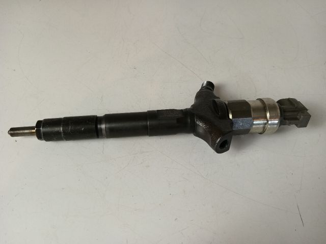 bontott OPEL VECTRA C Porlasztó (1 db)