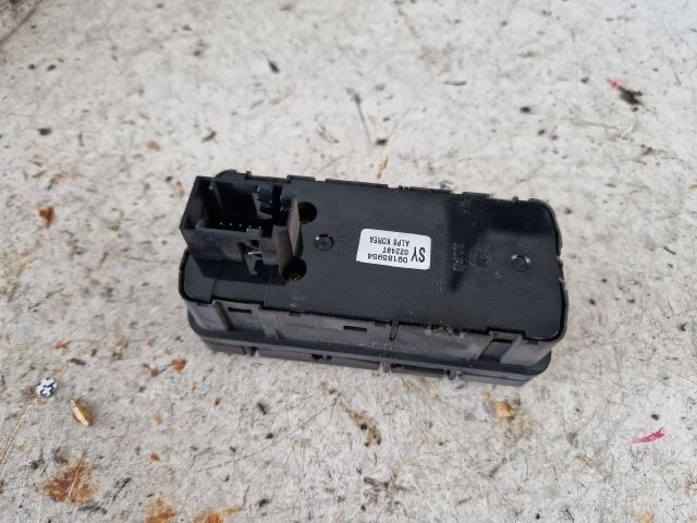 bontott OPEL VECTRA C Ablakemelő és Tükör Kapcsoló