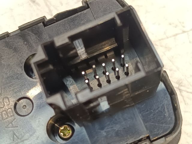 bontott OPEL VECTRA C Ablakemelő és Tükör Kapcsoló