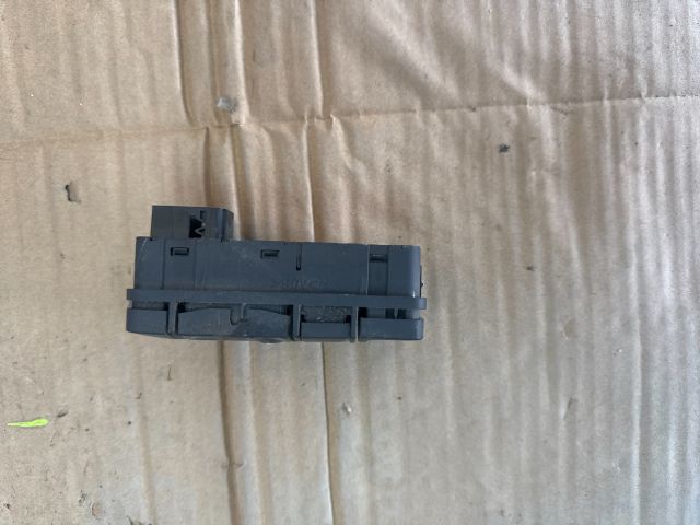 bontott OPEL VECTRA C Ablakemelő Kapcsoló (Pozíciófüggetlen)