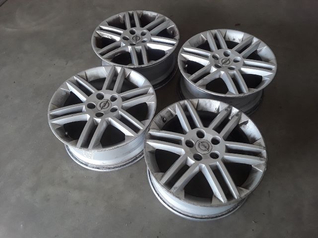 bontott OPEL VECTRA C Alufelni Szett