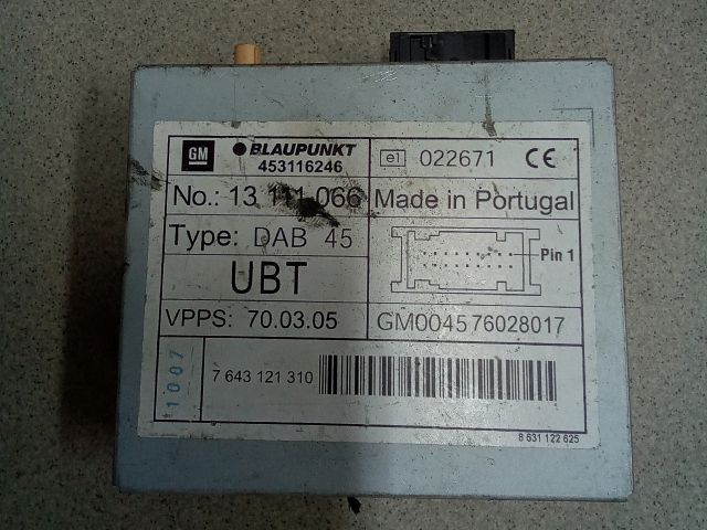 bontott OPEL VECTRA C Antenna Erősítő